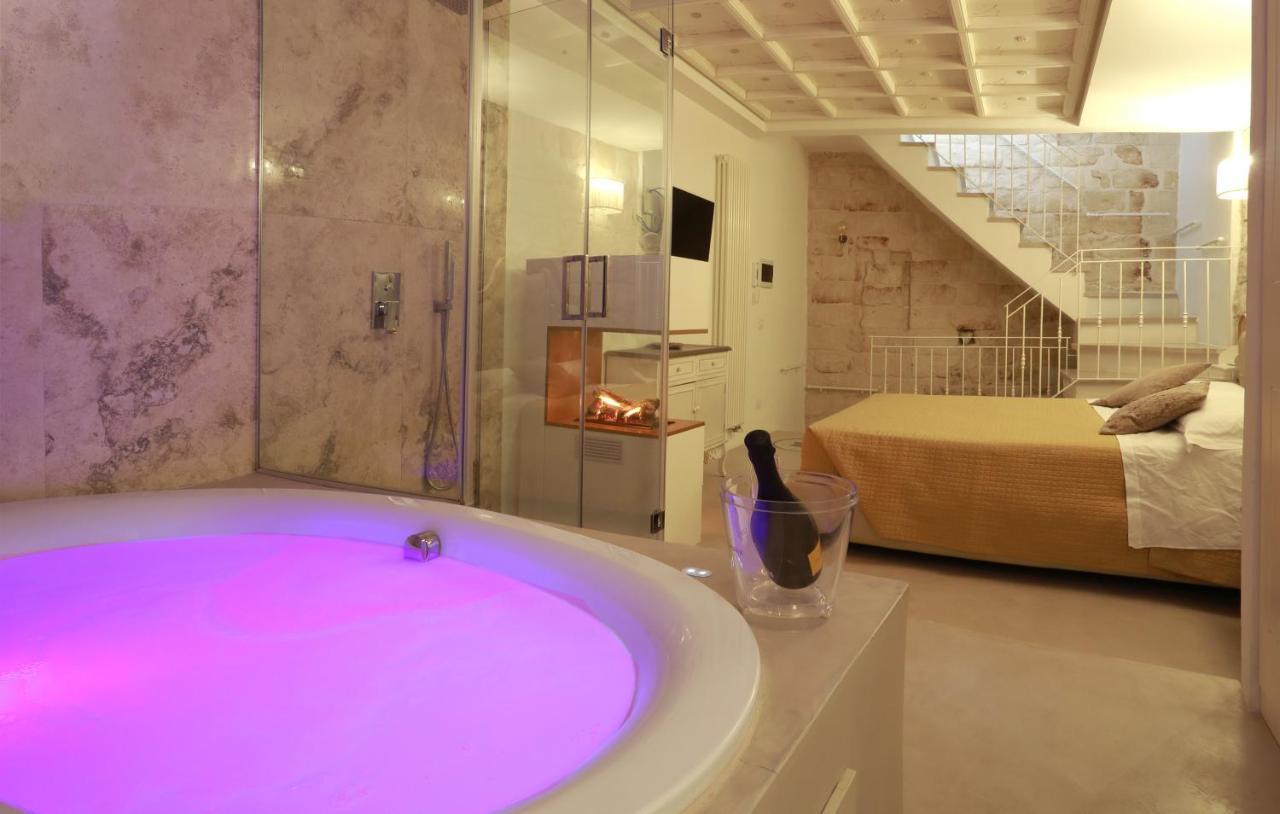 Palazzo Stapane Home Suite 9 - Luxury Living Monopoli Eksteriør billede