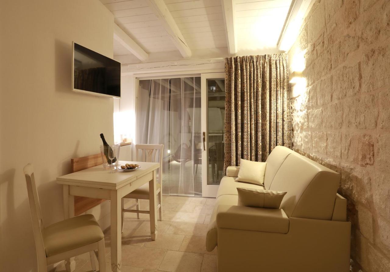 Palazzo Stapane Home Suite 9 - Luxury Living Monopoli Eksteriør billede