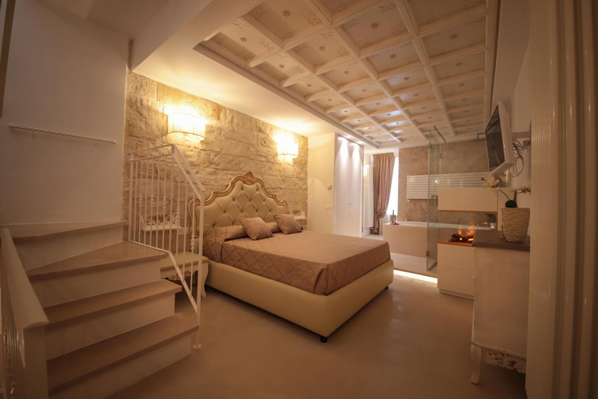 Palazzo Stapane Home Suite 9 - Luxury Living Monopoli Eksteriør billede
